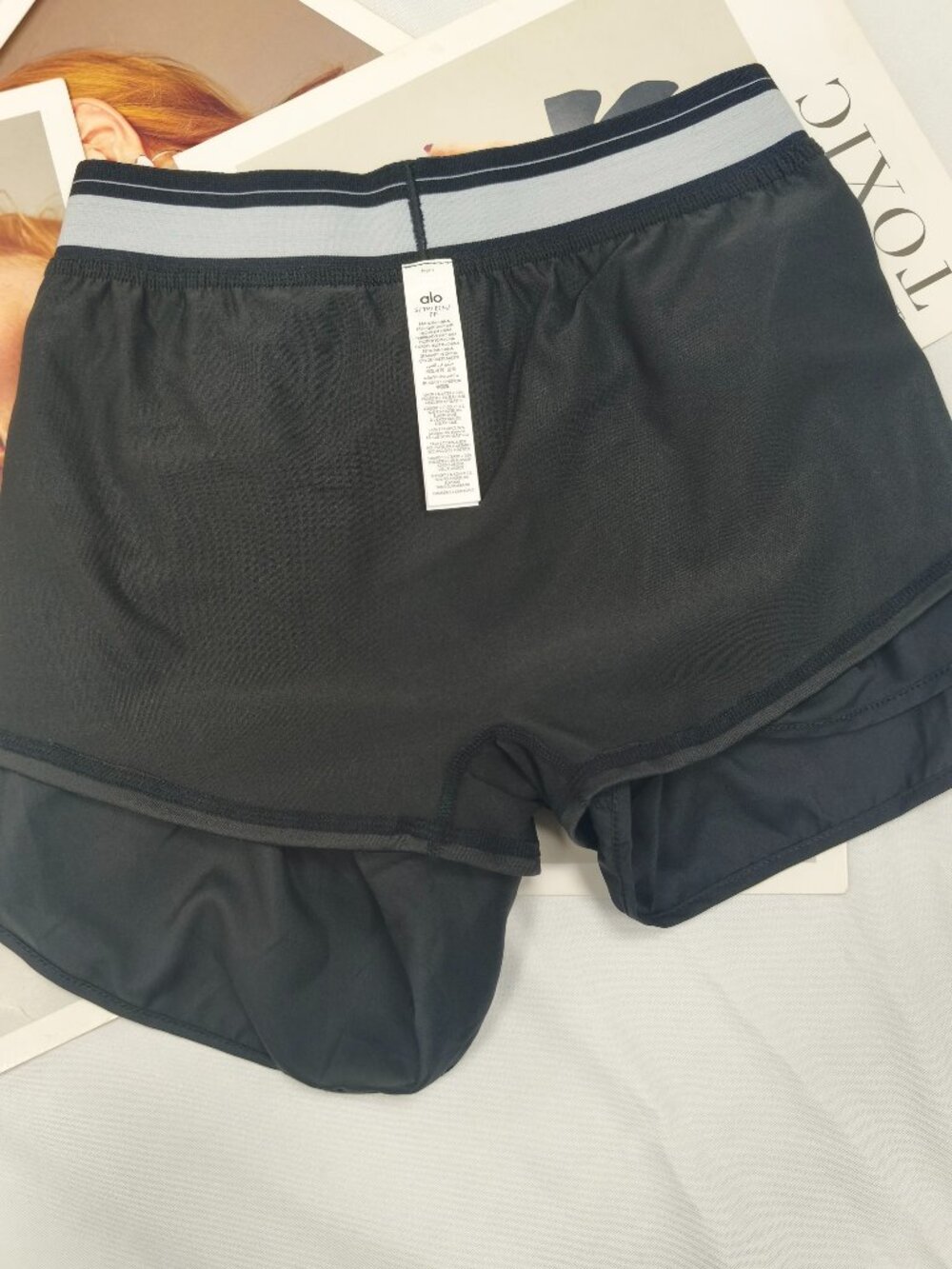 ALO Yoga Black Match Point Shorts NWT🩳Sporty Chic Athleisure Essential🏃🏻 - Picture 9 of 9
